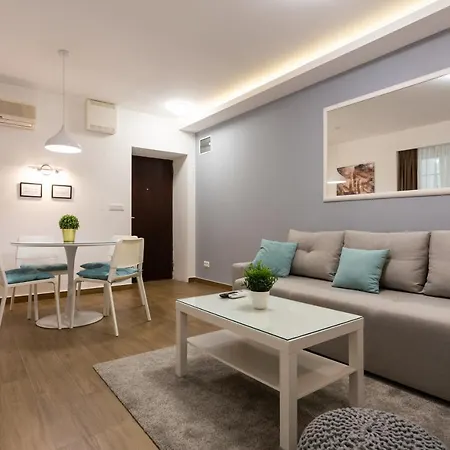 Grand Appartement Belgrado