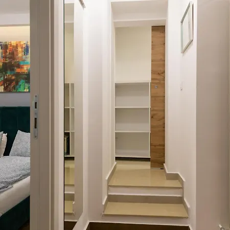 Grand Appartement Belgrado